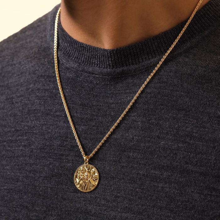 Gold plated Sterling Silver  24mm Round St Christopher Necklace with Spiga Chain