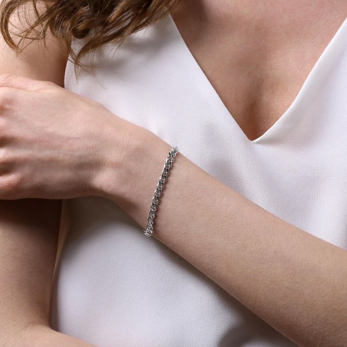 Sterling Silver 4.6mm Diamond Cut Marina Link Bracelet with Chain