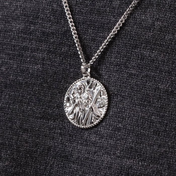 Sterling Silver 24mm Round St Christopher Necklace with Curb Chain