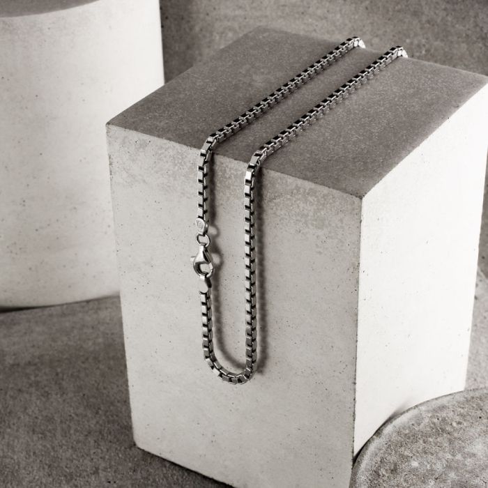 Sterling Silver 2.8mm Box Chain Necklace Diamond Cut